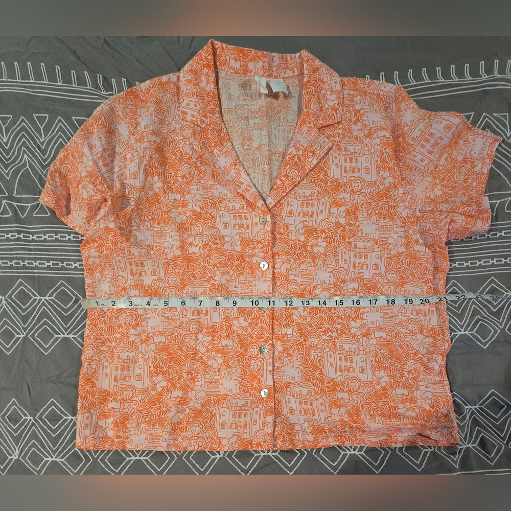 Cynthia Rowley Boxy Floral and Building Coral Top Size Medium - Picture 3 of 5